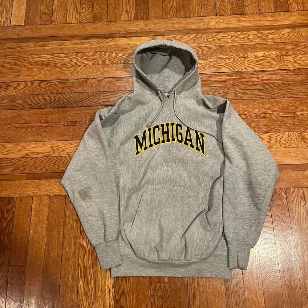 University of‎ Michigan hoodie 
Stain shown